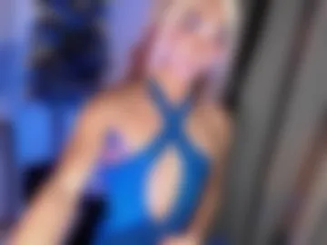 18_nicole photo 5