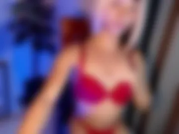 18_nicole photo 3