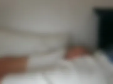 18skinnypee live webcam preview