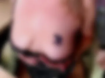 1_tiffany_1 webcam preview