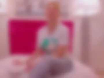 1amanda photo 3