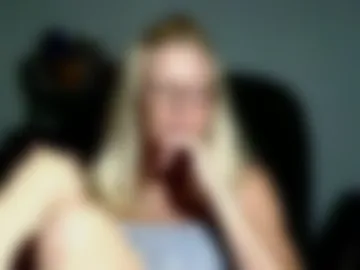 1xtrahornyone photo 2
