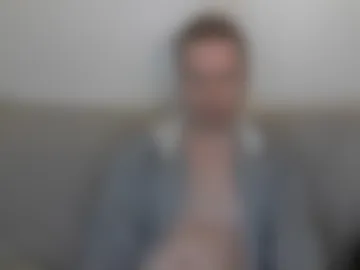 2small4you83 photo 6