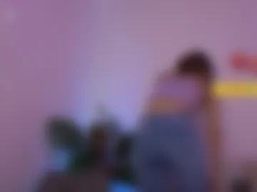 _alleyesonme photo 4