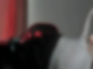 _emiliaaa webcam preview