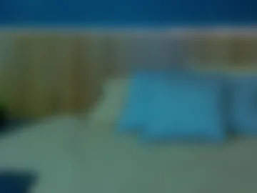 _glorianalee photo 7