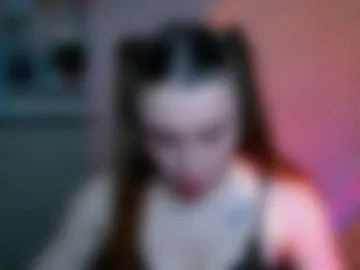 _julianaini_ photo 4