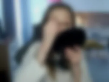 _lalune_ webcam preview