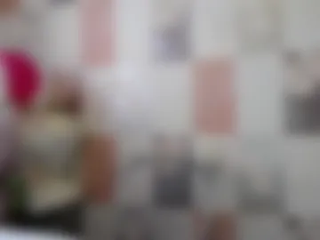 _nicole_new webcam preview