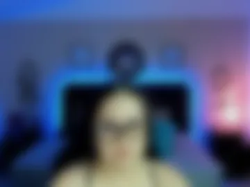 _oliviajoness photo 9