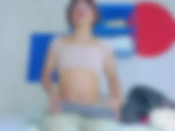 abigaillenox__ photo 3