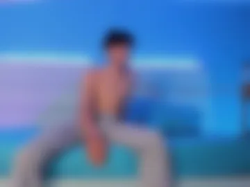 abrilandjulian photo 4