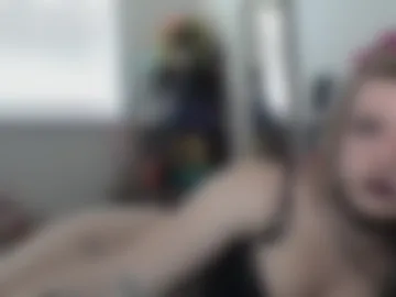 actuallyaleyna photo 6