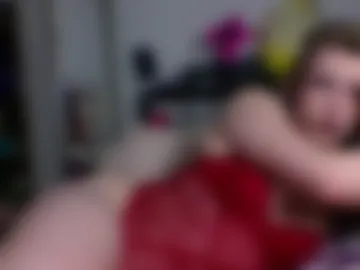 actuallyaleyna photo 2