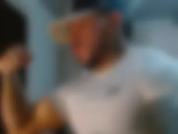 adam_shilder7 webcam preview