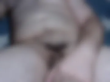 adamour84 live webcam preview