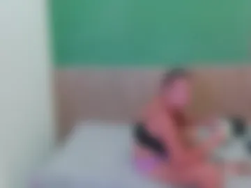 adams_niki photo 4