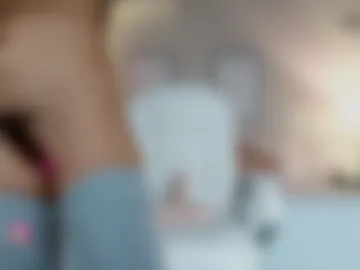 adara_lee webcam preview