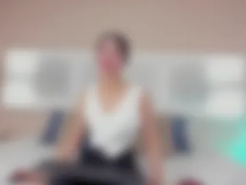 adelaa_11 live webcam preview