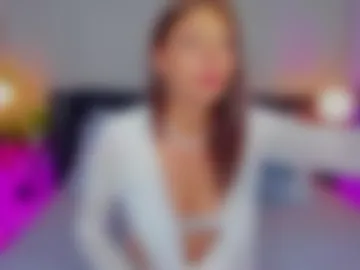 adoralynn_ webcam preview