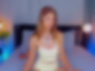 adoralynn_ webcam preview