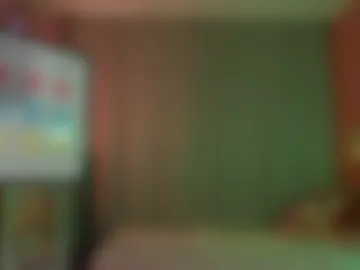 adria_arjona photo 2