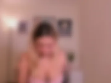 adria_ross webcam preview