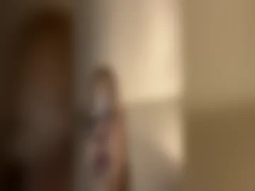 adriana318798 webcam preview