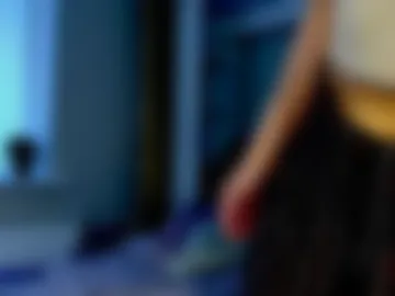 adriana_coy_ photo 2