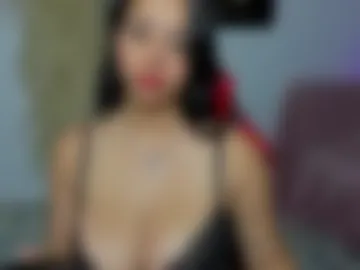 adrianax28 photo 5
