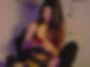 adrianna5_ photo 2