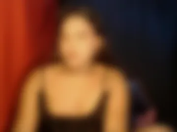 adrianna_chixx photo 6