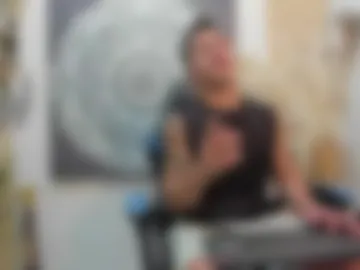 adriano_bigcock photo 4