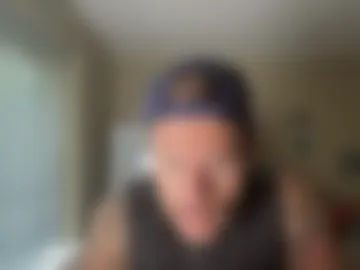ainsleyryan82 webcam preview