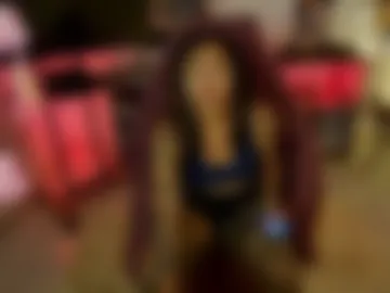 alesyahampton photo 8