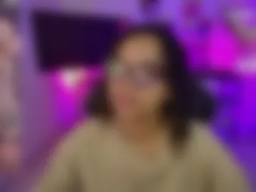 alesyahampton photo 8