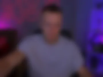 alex_mid1 photo 2