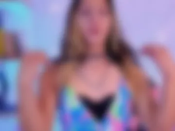 alexaavandercloude photo 5