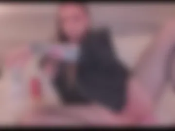 alexashowcum photo 4
