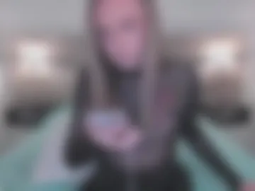 alexashowcum photo 3