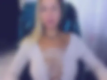 alexiayellow photo 2