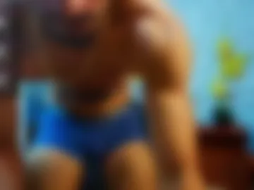 alexisstonne photo 7
