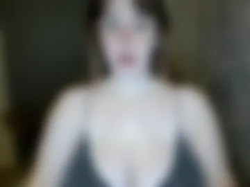 aliaa_ webcam preview