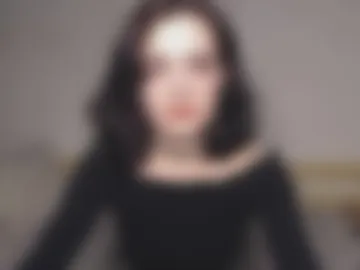 alice_glo photo 2