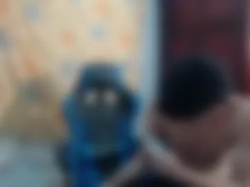alice_julls webcam preview