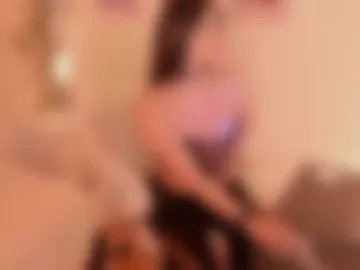 alice_levine webcam preview