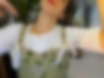 alice_sincere webcam preview