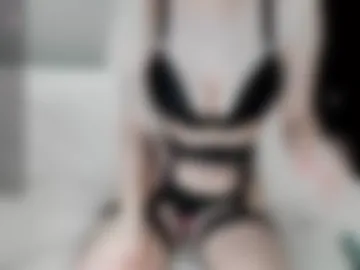 alicebliss18 photo 8