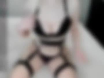 alicebliss18 photo 7