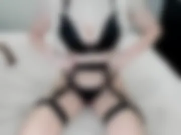 alicebliss18 photo 3